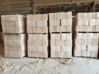 Pine Wood Shavings for Horse Bedding/Pine Sawdust for Horse / Pine wood shaving for poultry farm