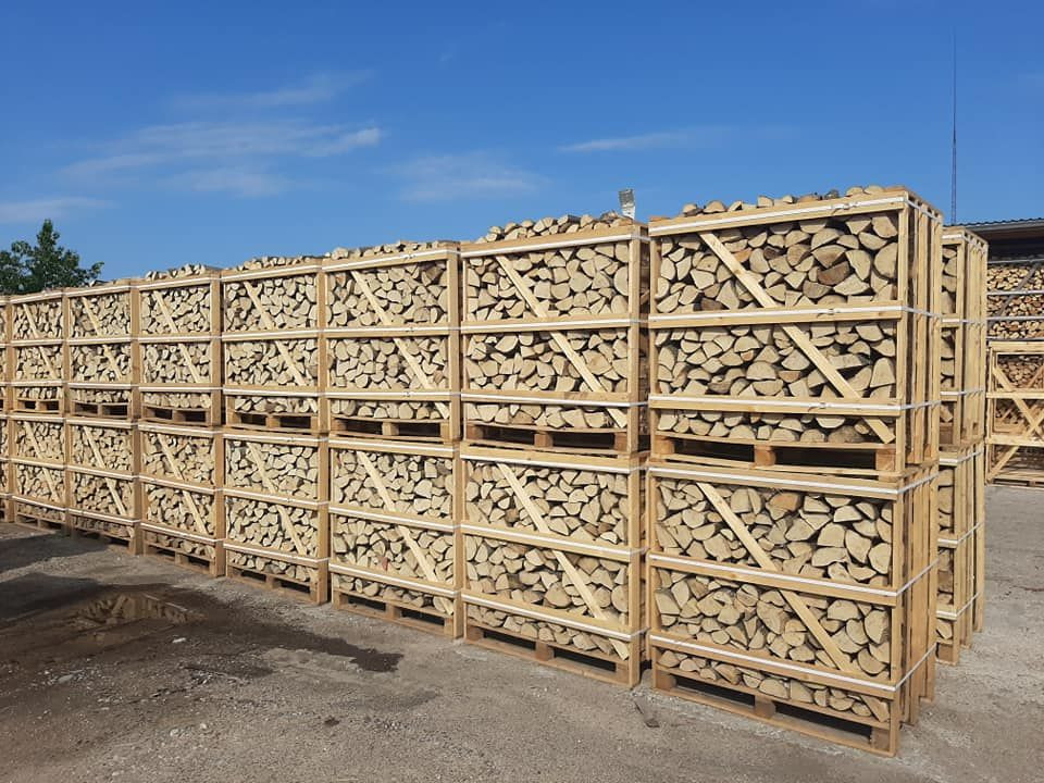 Hot Selling Europe Kiln Dried Quality Firewood/Oak fire wood Quality Kiln Dried Firewood